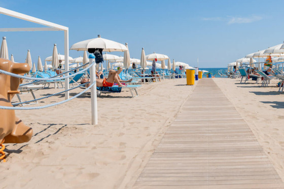 30 MAGGIO/2 GIUGNO CLINIC PADEL A RICCIONE AL CLUB DEL SOLE A PARTIRE DA 410 EURO 30 MAGGIO/2 GIUGNO CLINIC PADEL A RICCIONE AL CLUB DEL SOLE A PARTIRE DA 410 EURO